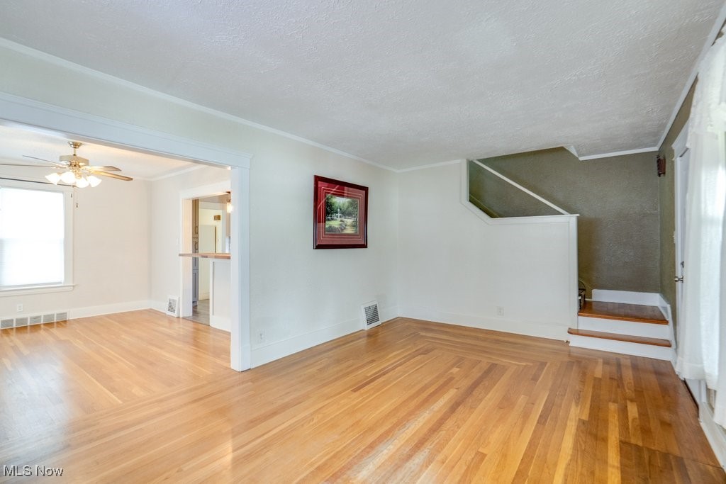 1010 W 12th Street, Lorain, Ohio image 4