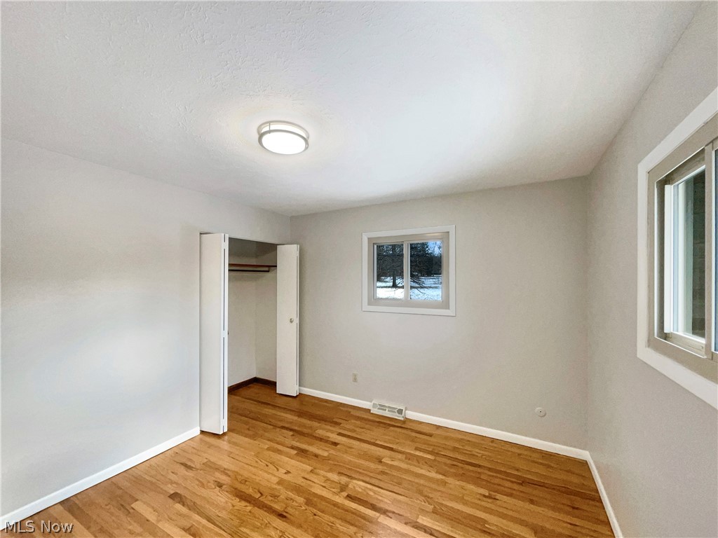 Shaker & Sons 01 - Residential