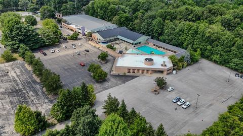 5133 Darrow Road Hudson OH 44236