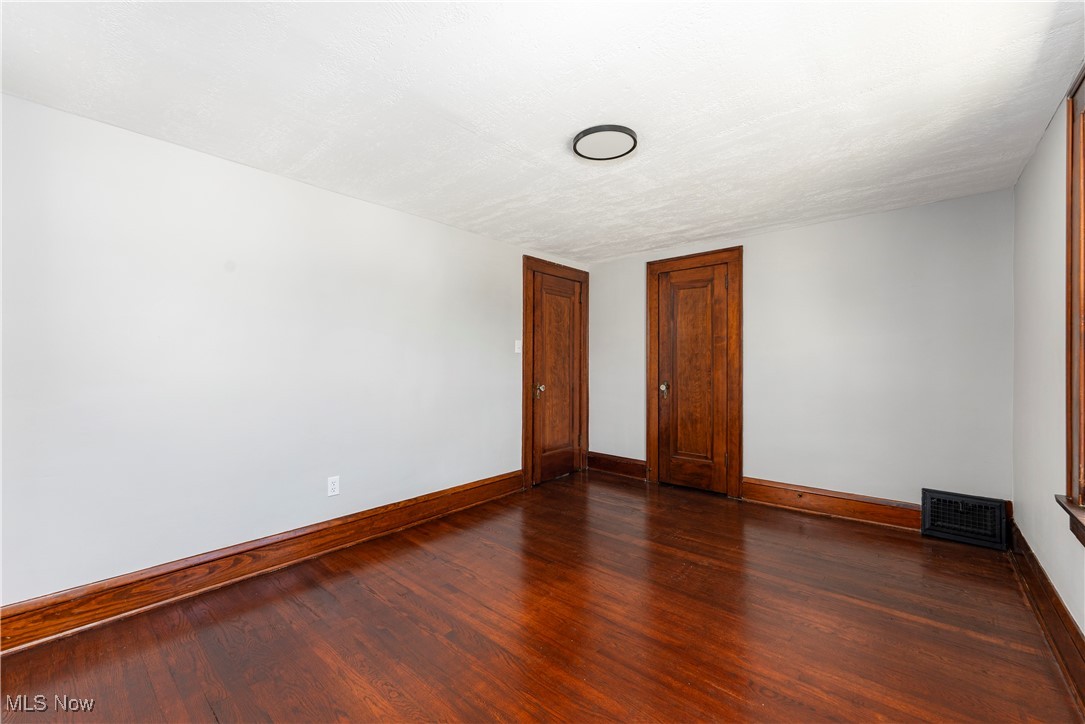 Beverly Park - Residential