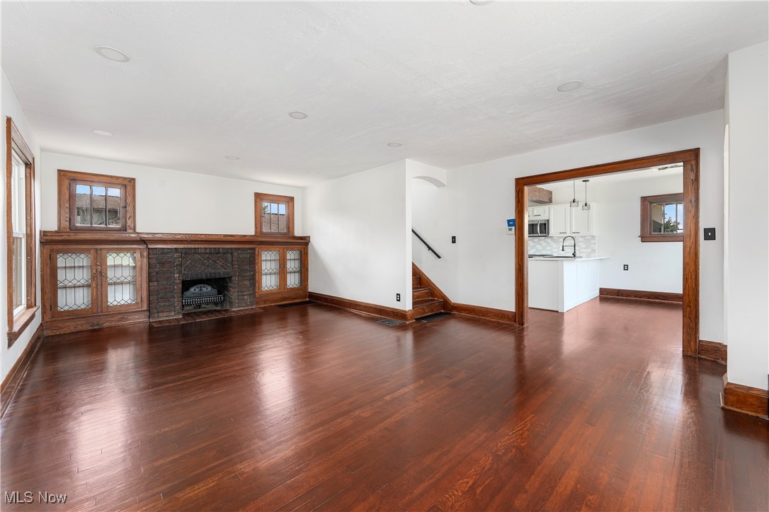 Beverly Park - Residential