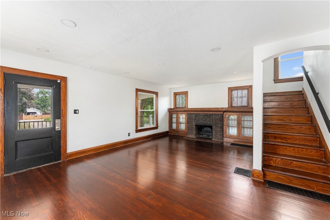 Beverly Park - Residential