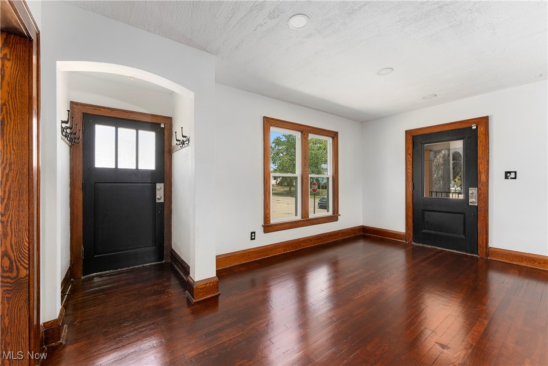 Beverly Park - Residential