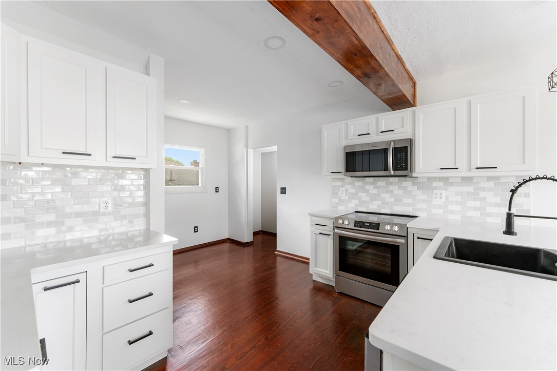 Beverly Park - Residential