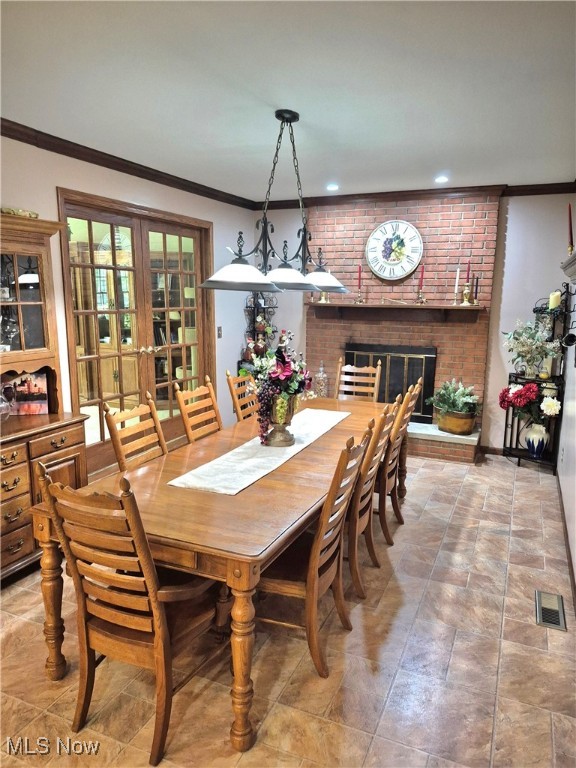 8967 Singing Hills Drive, Warren, Ohio image 18