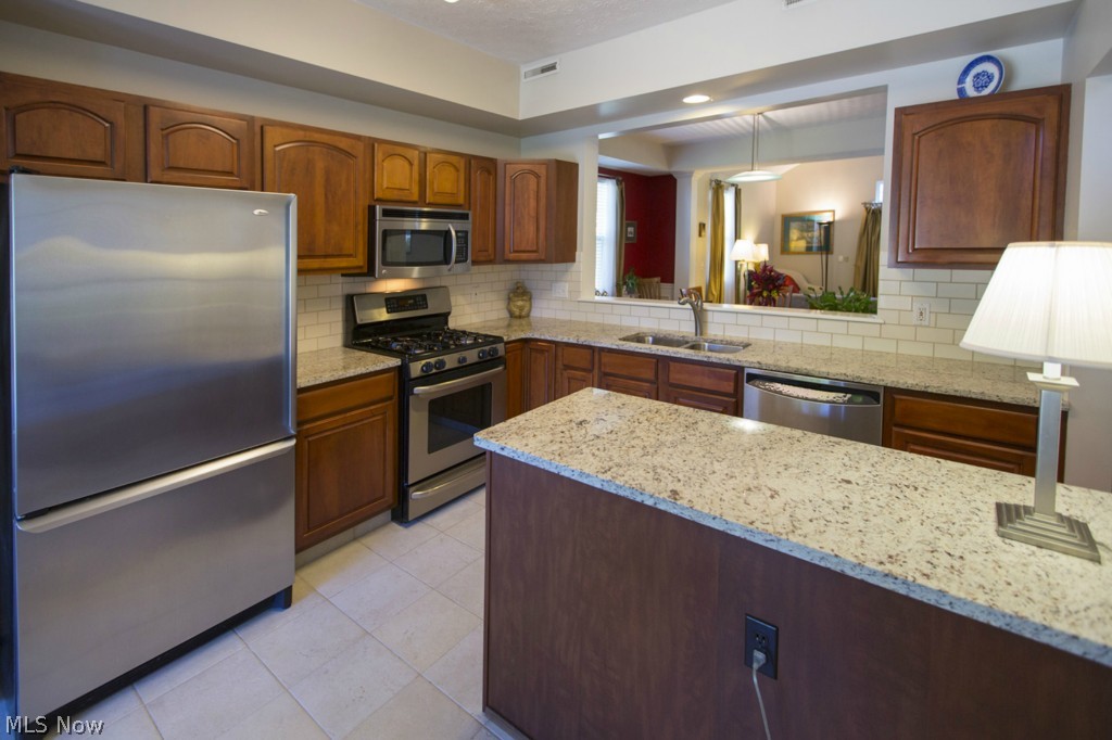 Vintage Glen - Residential