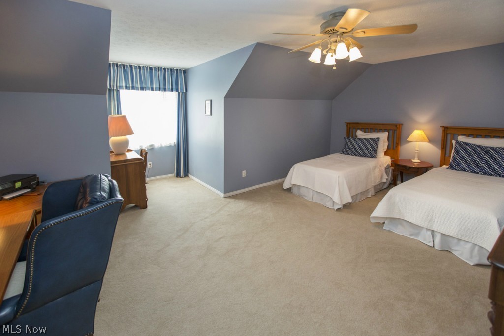 Vintage Glen - Residential