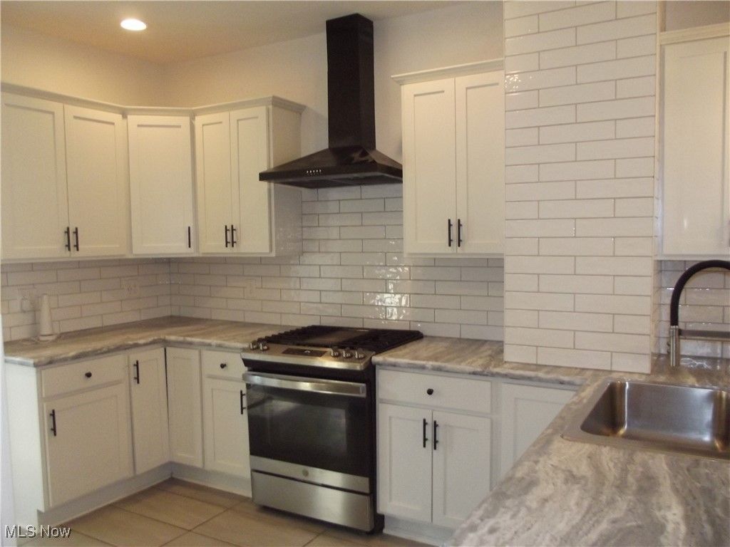 Photo of 10918 Ashbury Avenue, Cleveland, OH 44106 (MLS # 5178468)