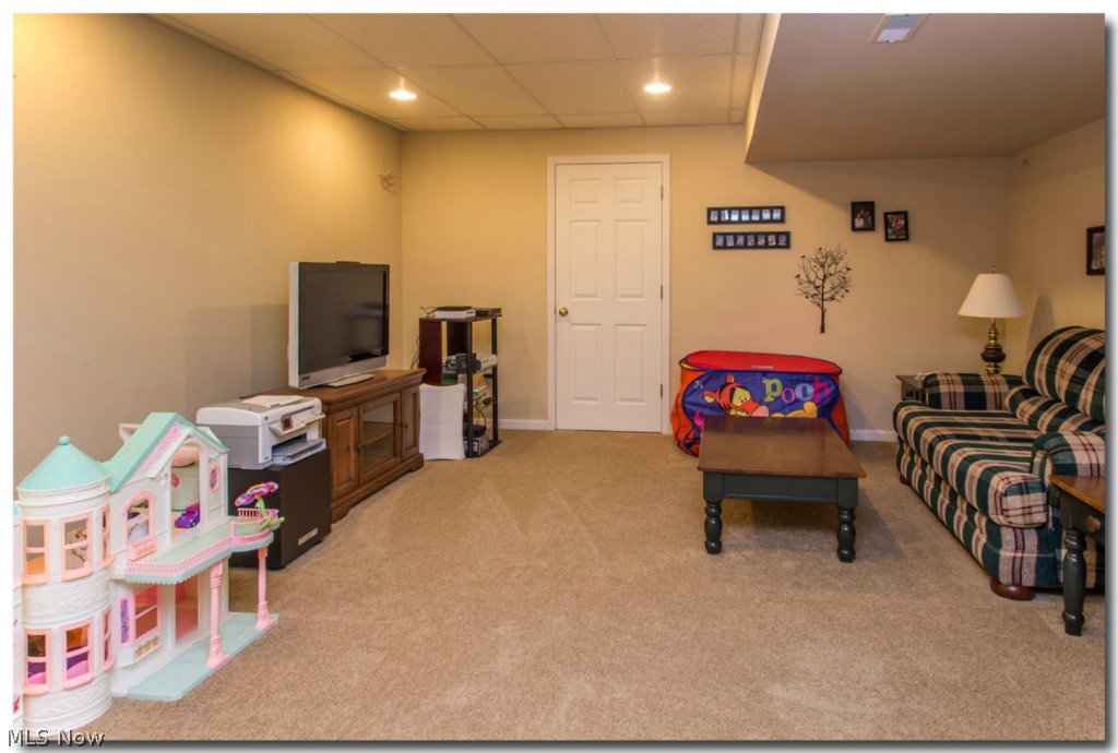 Vineyards/Old Mill - Residential