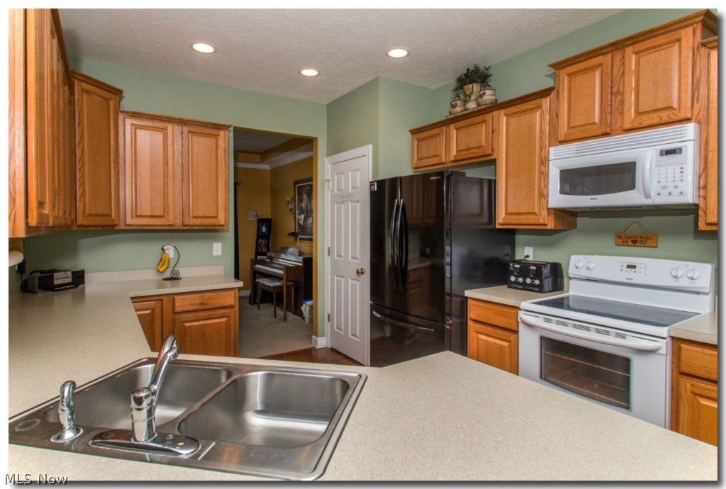 Vineyards/Old Mill - Residential