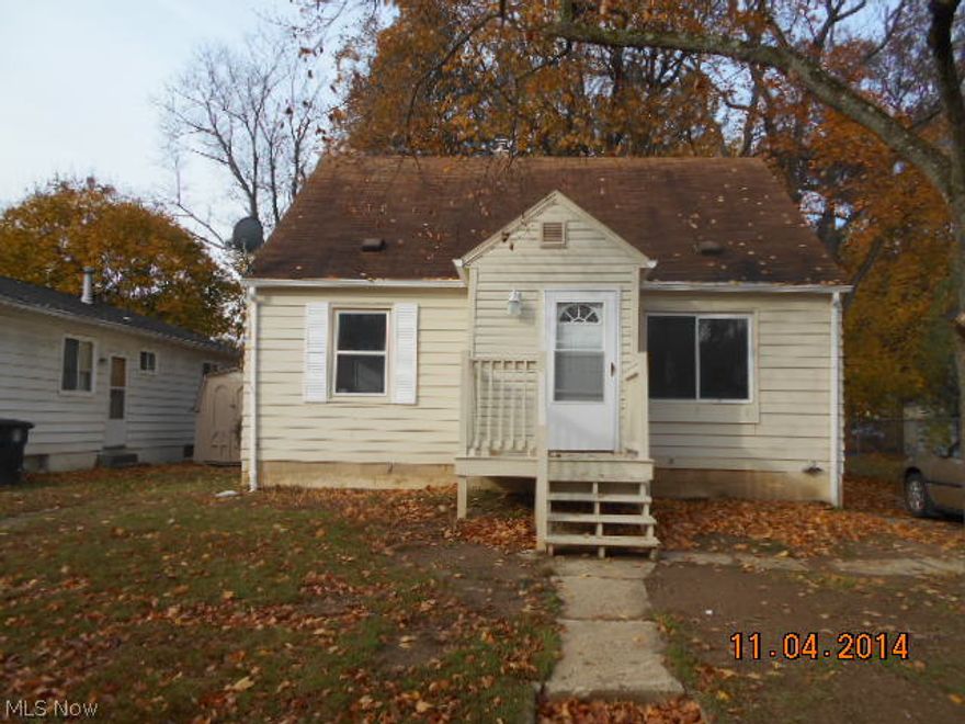 Possible 3 bedroom,1 bath cape on quiet street with full attic and nice basement for storage.  This home has great yard and close to all amenities.This property is eligible under Freddie Mac First Look Initiative through 12//2014. As is Sale. Buyer will need to verify all information. Buyer or buyer's agent responsible to check all Building, Zoning, EPA, DEA, Tax Dept or any other requirement for intended use. Buyer to pay for inspections. Earnest money to be a Cashiers check. Subject to clear title.