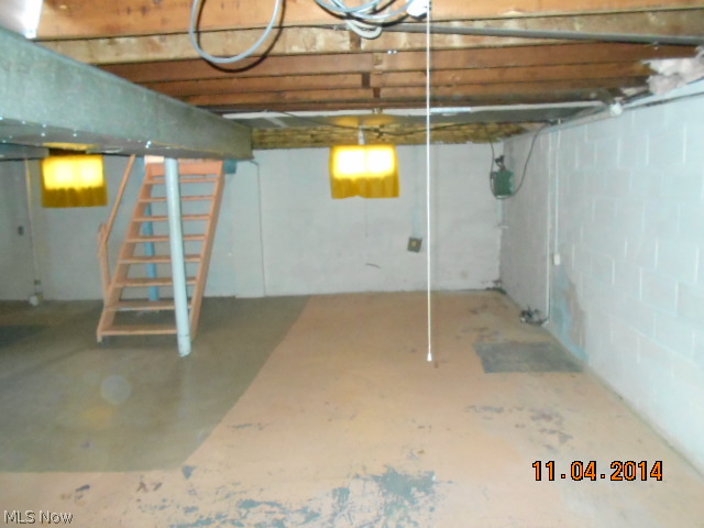 Young L A - Residential