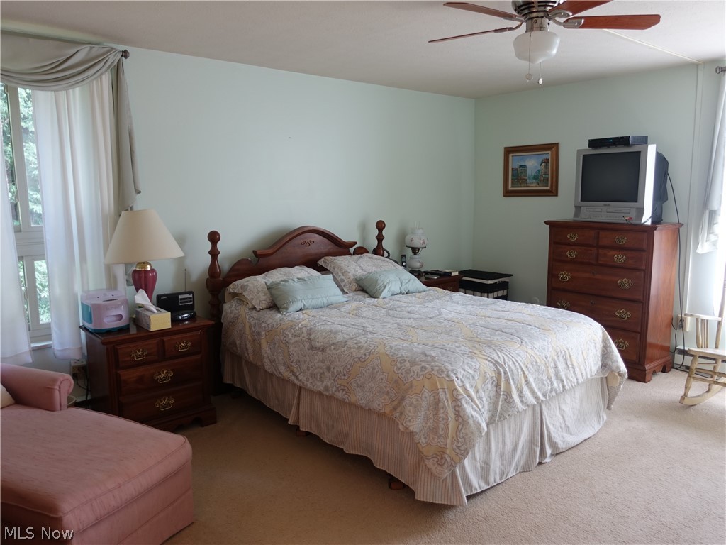 Silver Lake Towers Condo - Residential