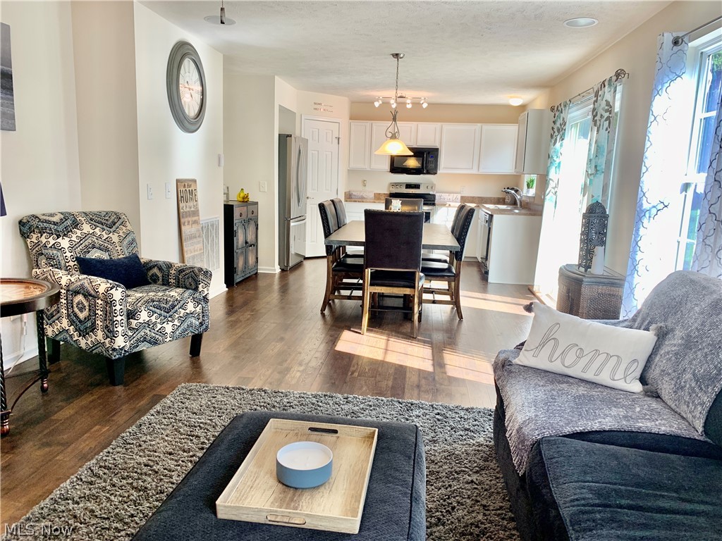 Eastwood Glen - Residential Lease