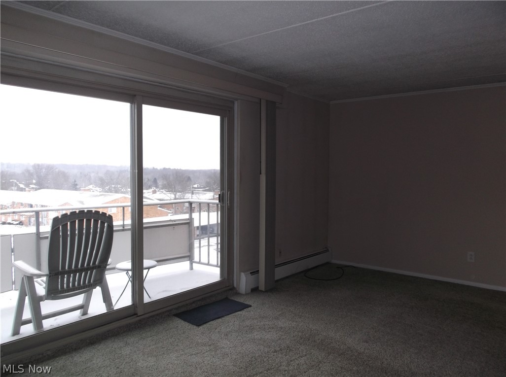 Pine Crest Condo Apts Group - Residential