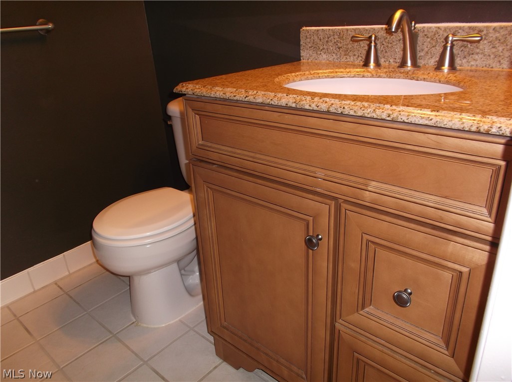 Pine Crest Condo Apts Group - Residential