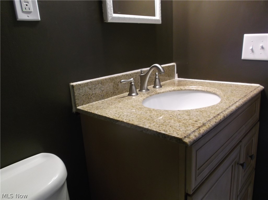 Pine Crest Condo Apts Group - Residential