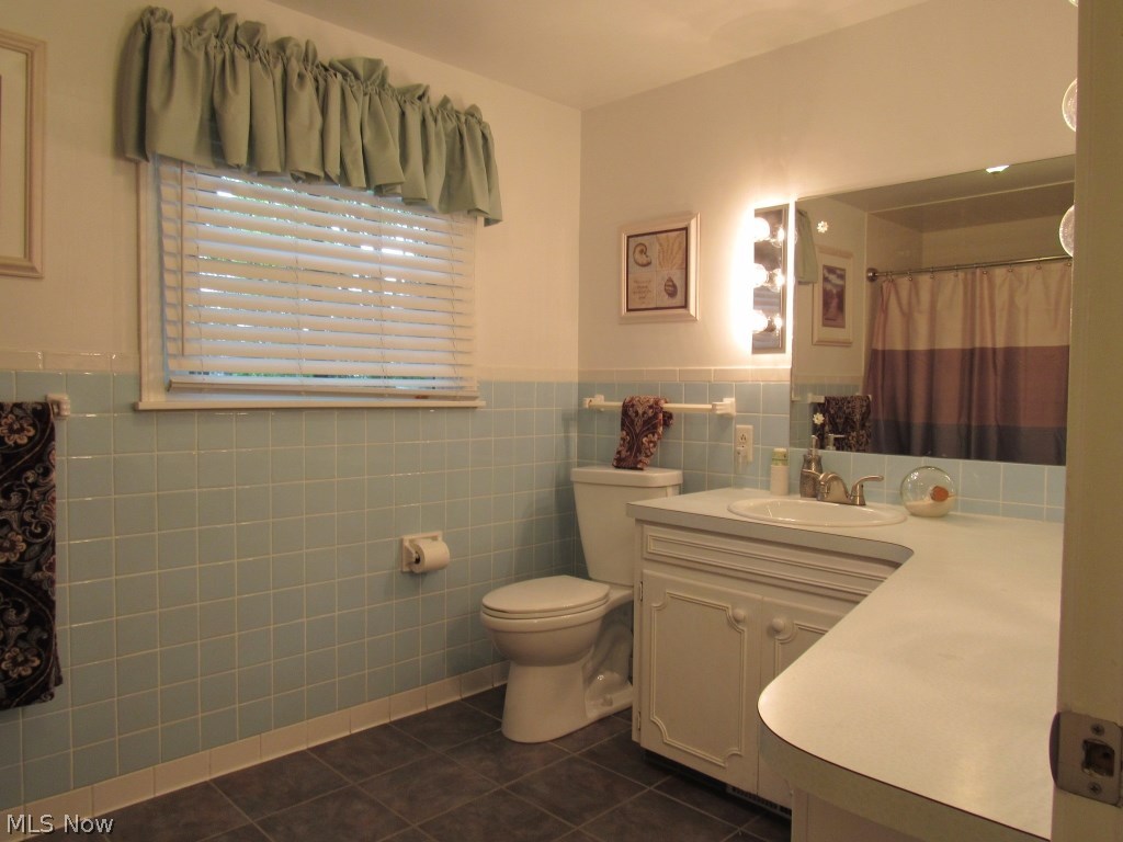 Colonial Hills - Residential