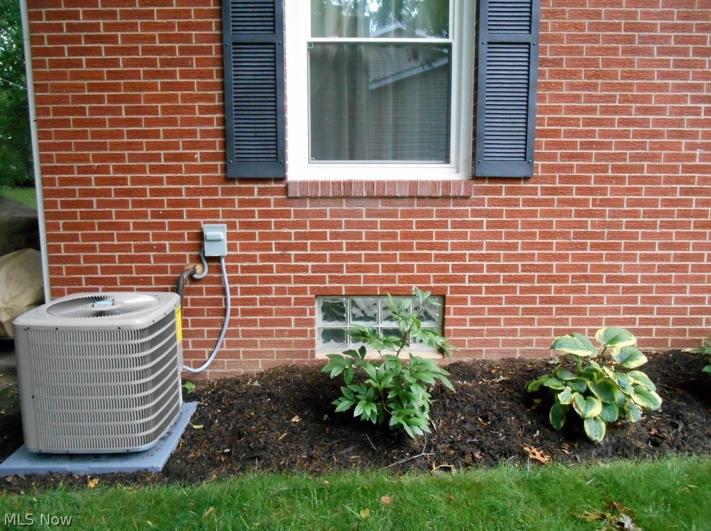 Colonial Hills - Residential