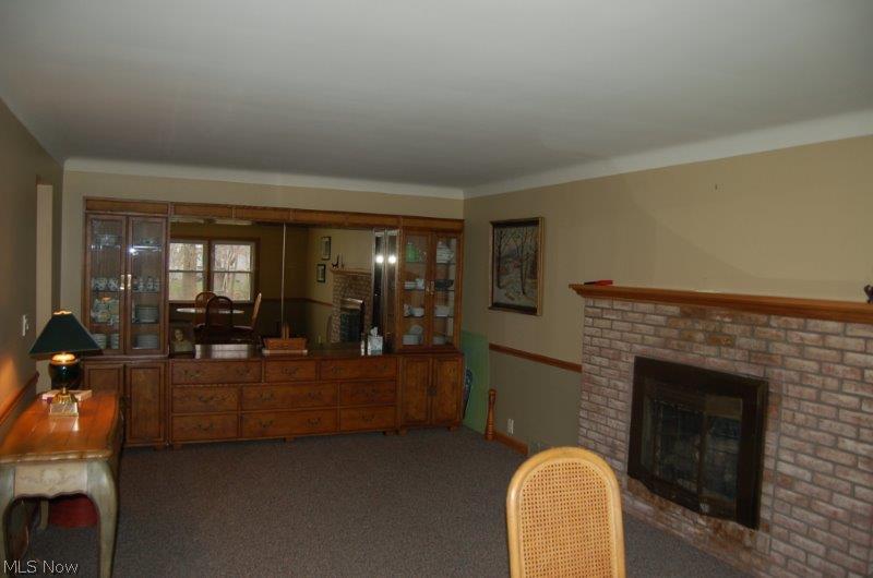 Village Blvd - Residential