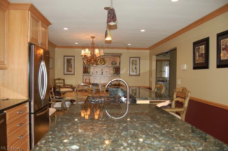 Village Blvd - Residential