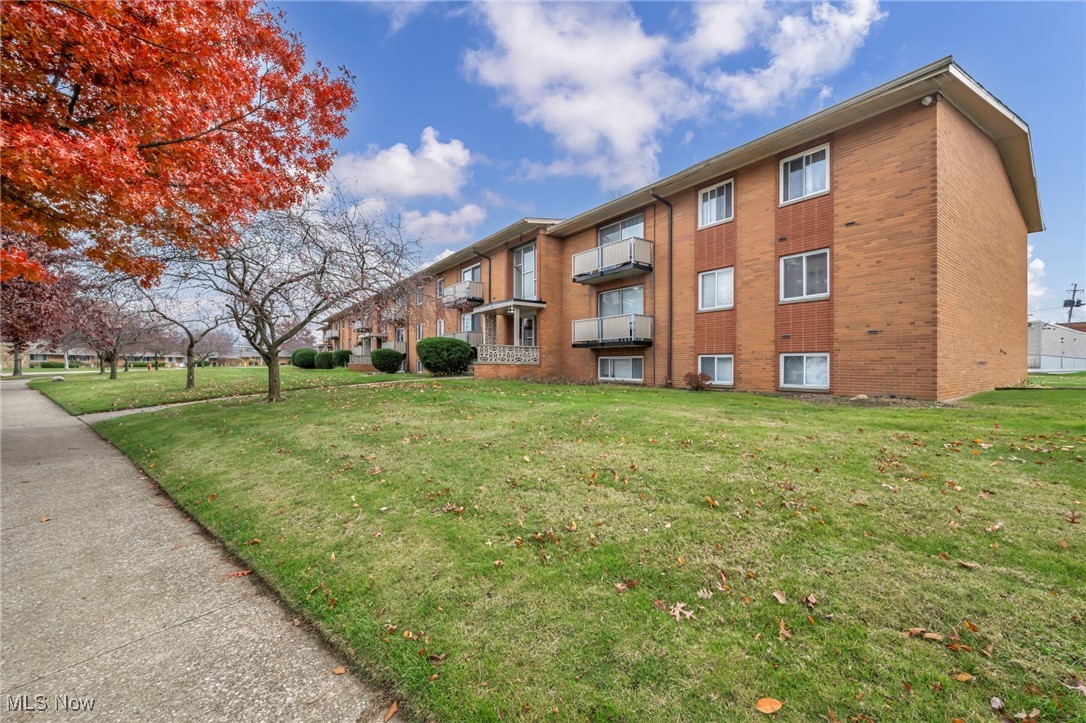 21999 River Oaks Drive F3