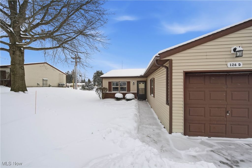 Photo of 126 Royal Crest Drive #D, Seville, OH 44273 (MLS # 5184250)