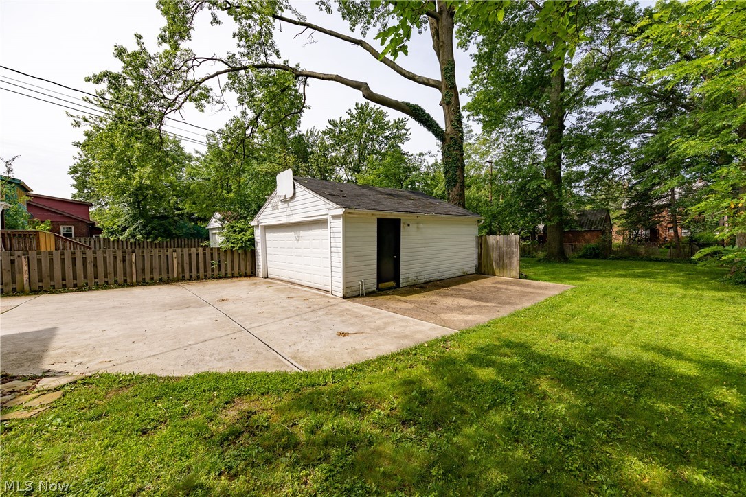 J L Press Crown Point - Residential