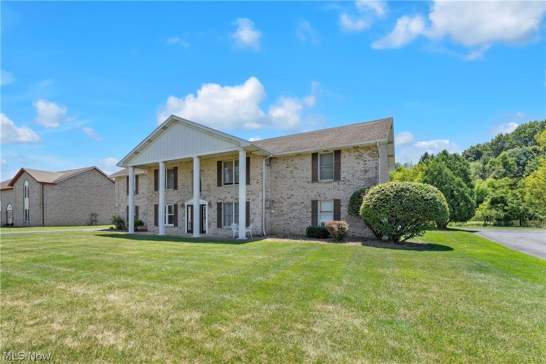 900 Pearson Circle 1