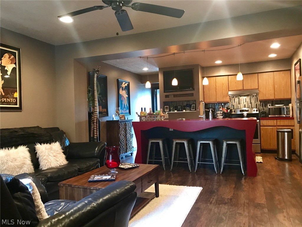 Timber Top Condo - Residential