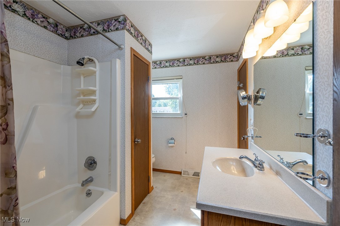 R & R Land Co - Residential