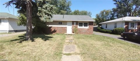 1738 21 Street Lorain OH 44052