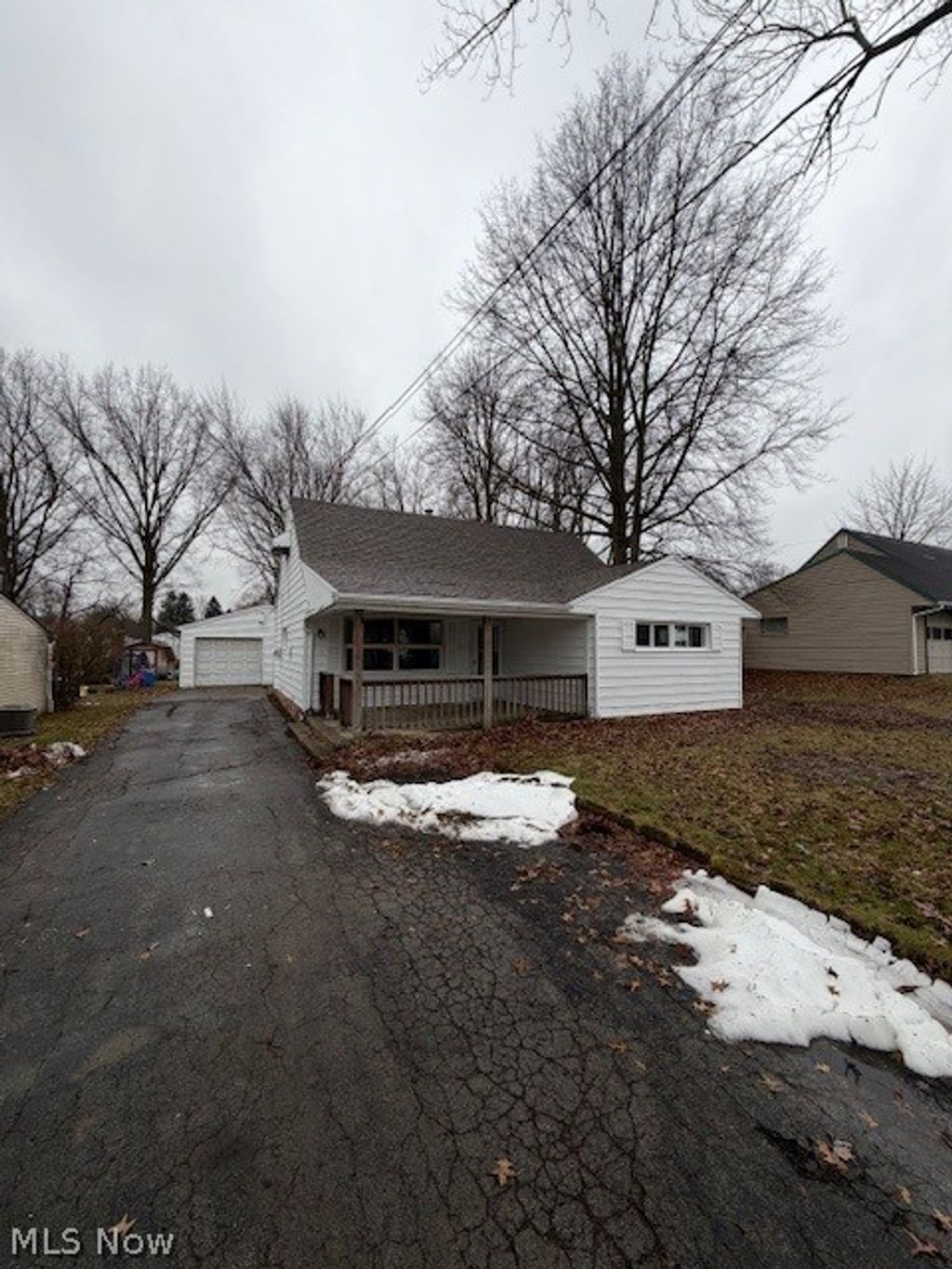 Photo of 431 Westgate Boulevard, Youngstown, OH 44515 (MLS # 5188475)
