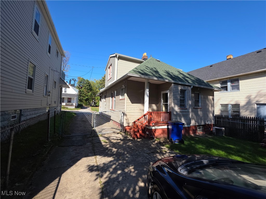 3477 W 63rd Street