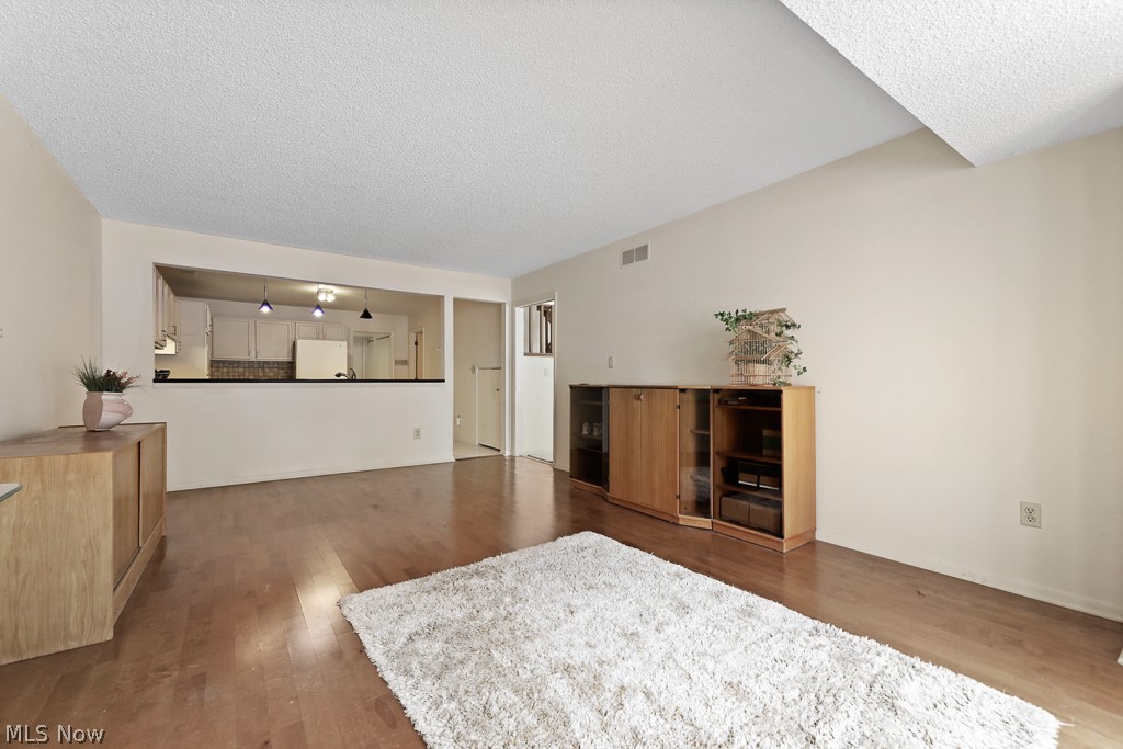 Village Brookwood Condo - Residential