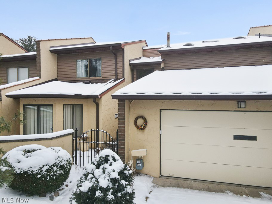 Village Brookwood Condo - Residential