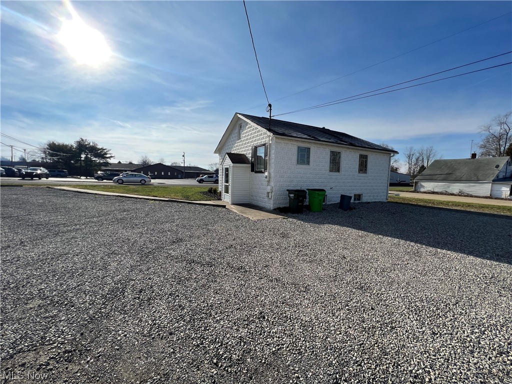 Midvue Anx - Commercial Lease