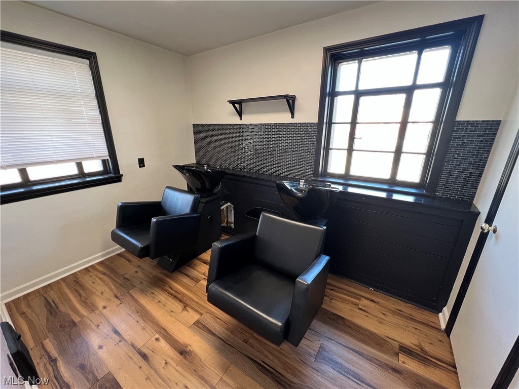 Midvue Anx - Commercial Lease