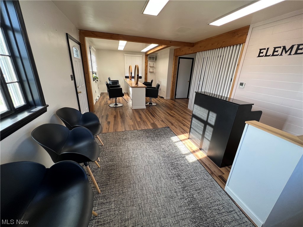 Midvue Anx - Commercial Lease