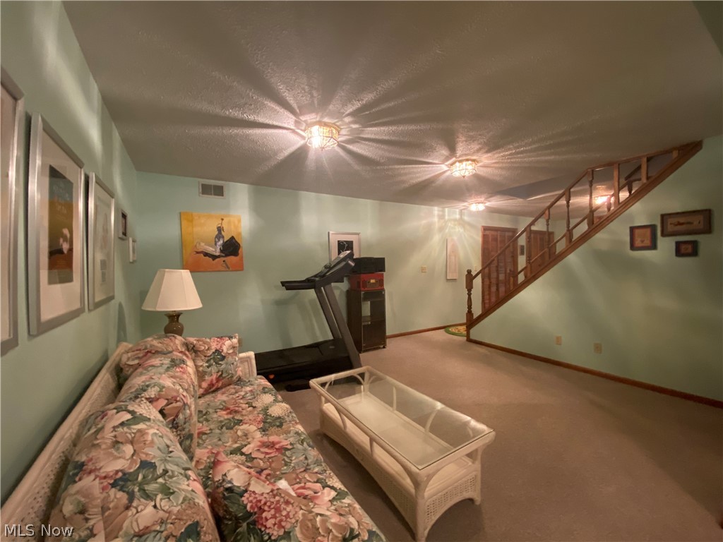 Oak Forest 03 - Residential