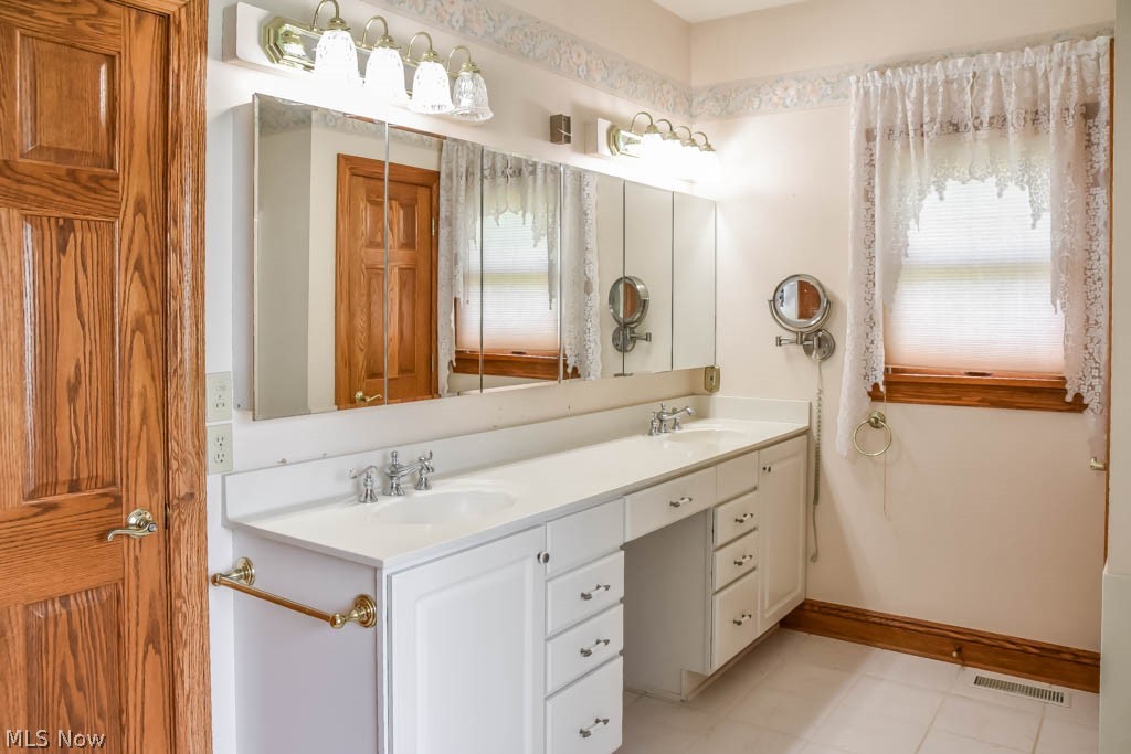 Longmeadow Estates - Residential