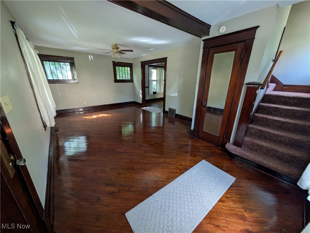 Mh Co - Residential Lease