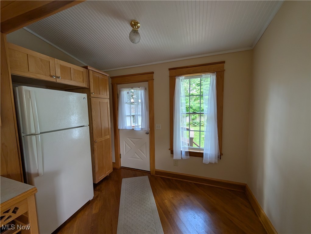 Mh Co - Residential Lease