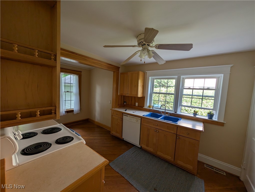 Mh Co - Residential Lease