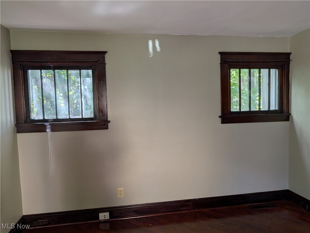 Mh Co - Residential Lease