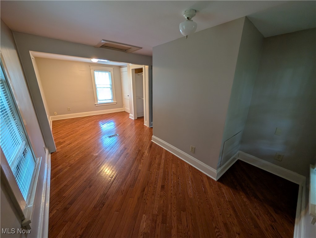 Mh Co - Residential Lease