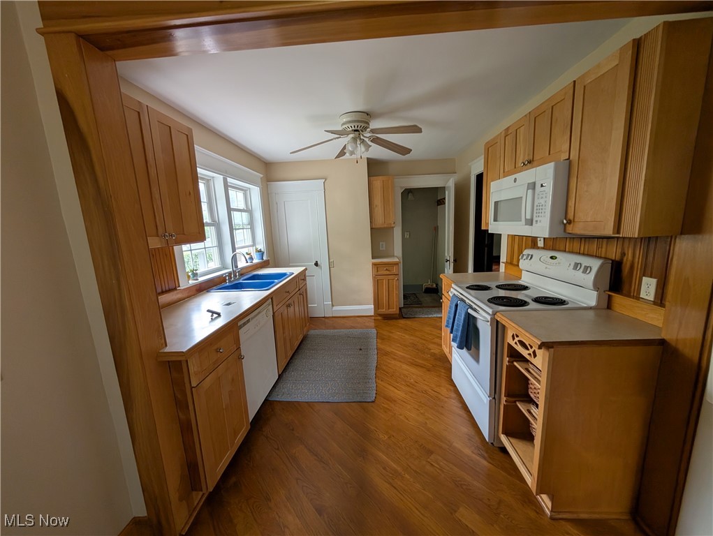 Mh Co - Residential Lease