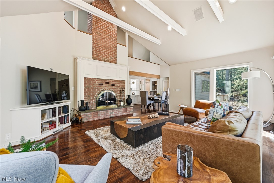 Hamilton Woods - Residential