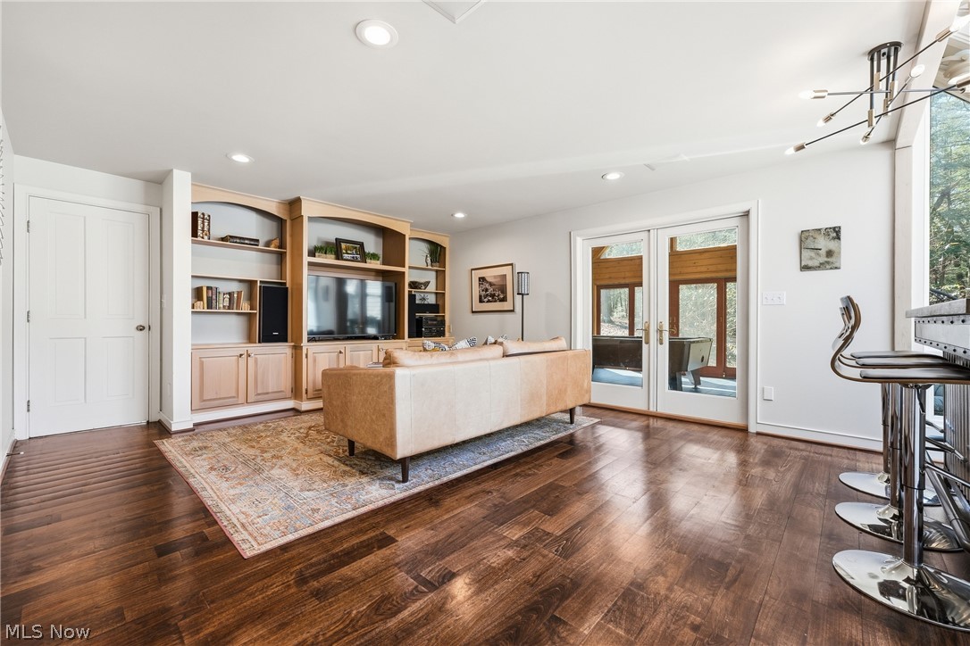 Hamilton Woods - Residential