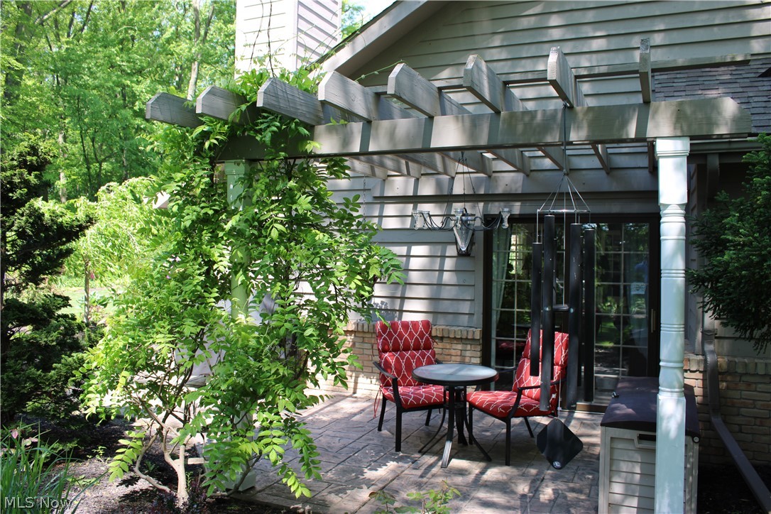 Warner Condo - Residential